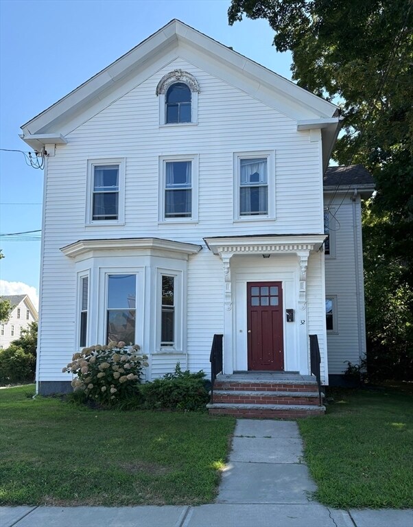 Building Photo - 32 Cottage St