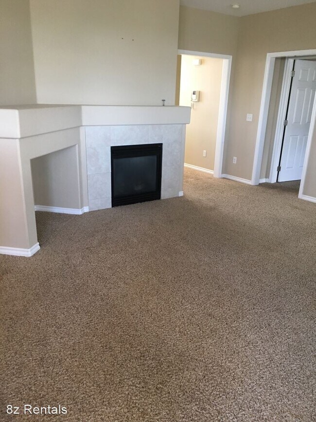 Building Photo - 2 br, 2 bath House - 3303 Molly Lane