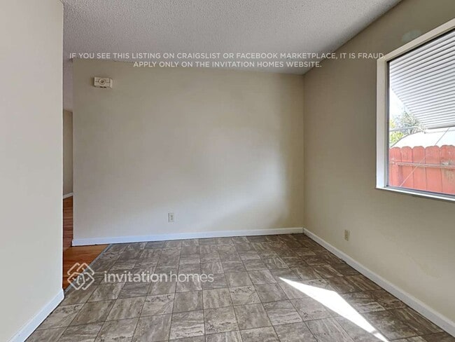 Building Photo - 1984 Finch Way