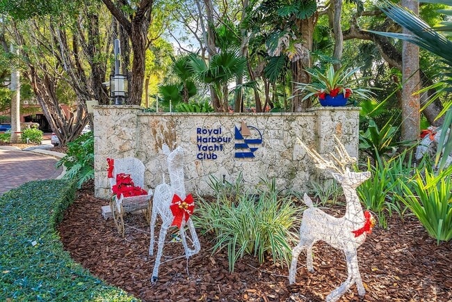 Photo - 6204 Paradise Point Dr Townhome