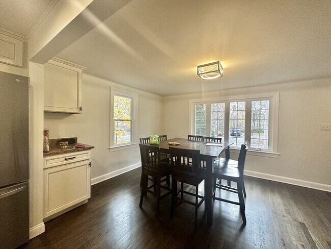 Foto del edificio - 25 Warren Ave