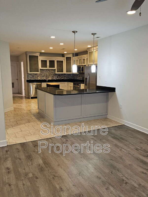 Foto del edificio - 2312 W Cary St