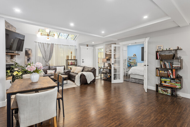 Building Photo - 7540 Abercrombie Dr