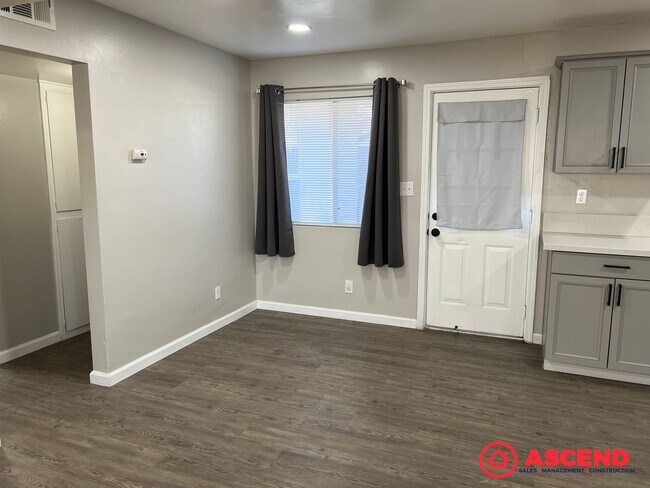 Foto del edificio - 625 A St