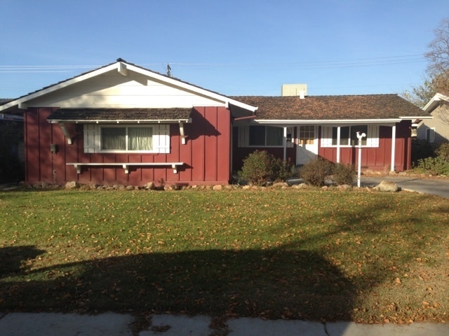 Primary Photo - Simas-1044 Washington