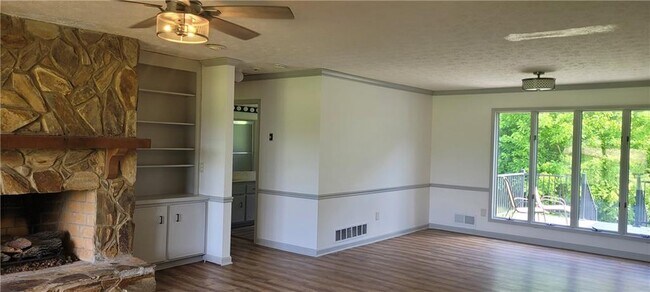 Foto del edificio - 2963 Avery Rd