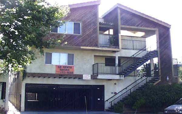 Building Photo - Durant Street Apartments