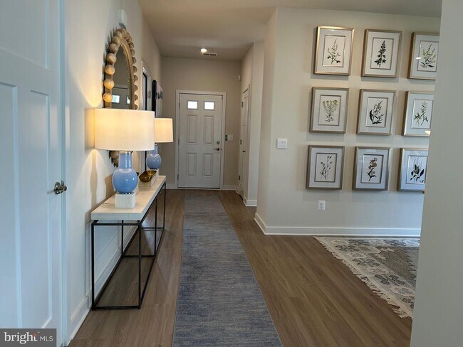 Foto del edificio - 265 Baker Dr