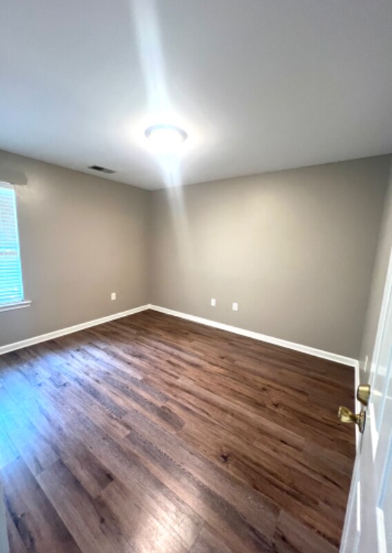 Foto del edificio - 118 Cove Landing