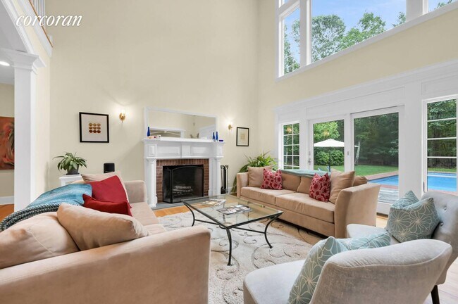 Foto del edificio - 8 Hickory Ct