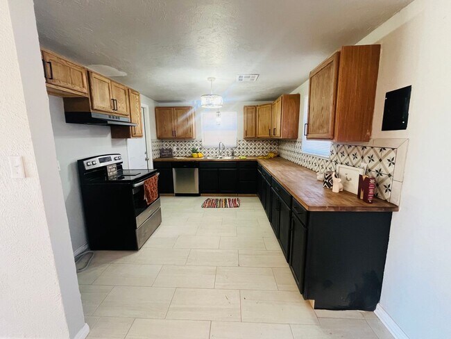 Foto del edificio - 2324 SW 47th St