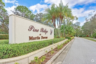 Building Photo - 1935 SW Silver Pine Way