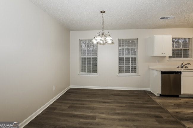 Building Photo - 4153 Ward Lake Trail