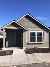 Building Photo - 1509 SW 36th Loop