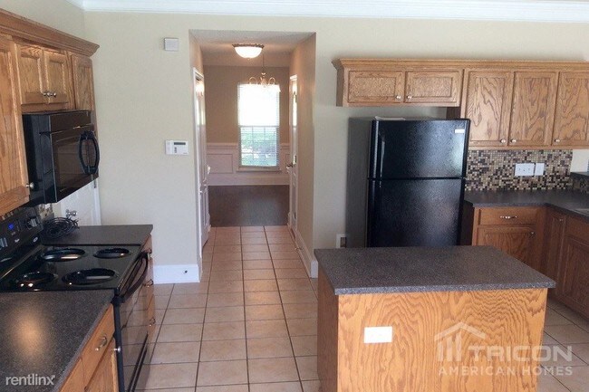 Foto del edificio - 13215 Crooked Pine Ct