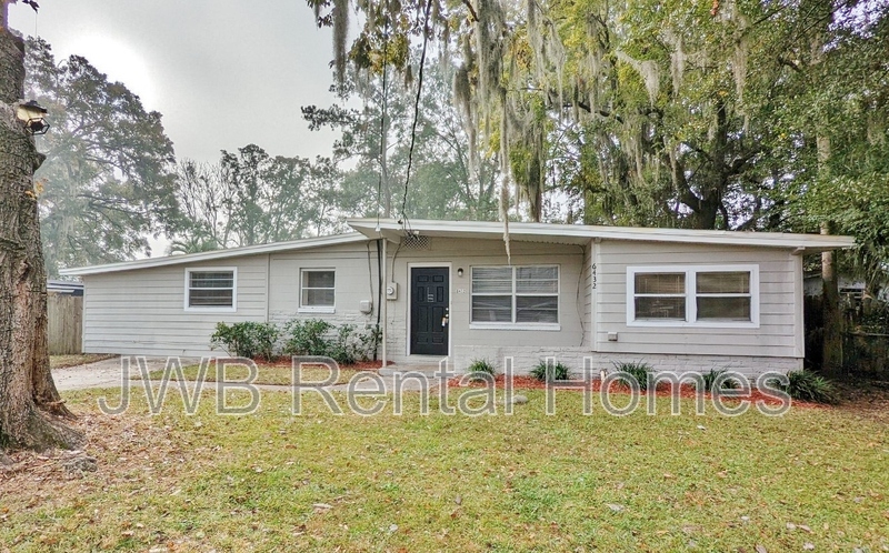 Foto principal - 6432 Cobalt Ave N