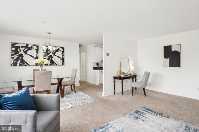 Foto del edificio - 1005 Chillum Rd