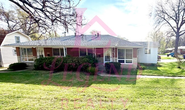 Foto del edificio - 3720-3722 Brown Road