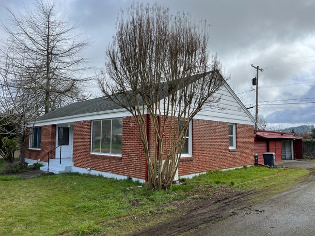 Photo - 2919 Lincoln St House