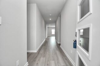 Building Photo - 6702 Arabella Lakes Dr Building Photo - 6702 Arabella Lakes Dr