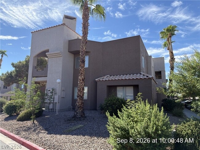 Building Photo - 6875 Tamarus St