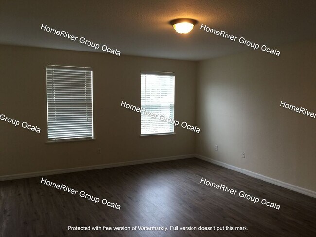 Building Photo - Large 4 bed in SW Ocala