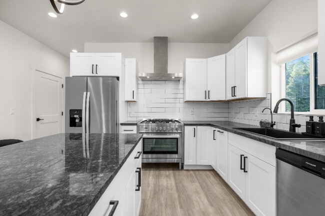 Foto del edificio - 15 Sandy Hl Ter