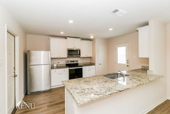 Building Photo - Coming Soon!