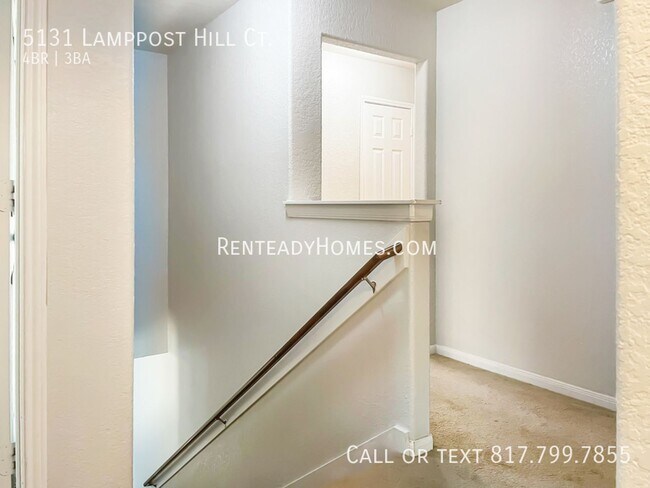 Foto del edificio - 5131 Lamppost Hill Ct