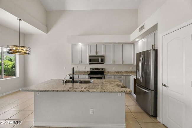 Building Photo - 9308 E Wood Dr