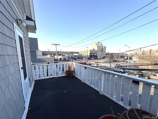 Foto del edificio - 1-81 Beach 90th St