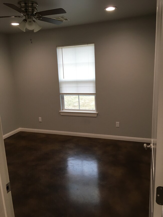 Foto del edificio - 16078 County Rd 3546