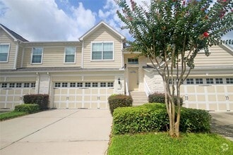 Building Photo - 13600 Breton Ridge St