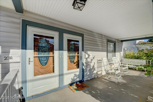 Building Photo - 201 Gatzmer Ave