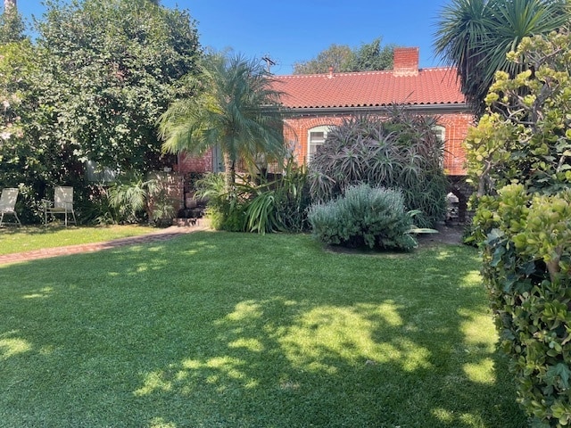 Building Photo - 1727 La Senda Pl