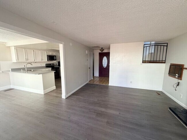 Foto del edificio - Sparks Two-story House - Cul-de-Sac (Reed HS, Mendive MS, Diedrichsen ES)