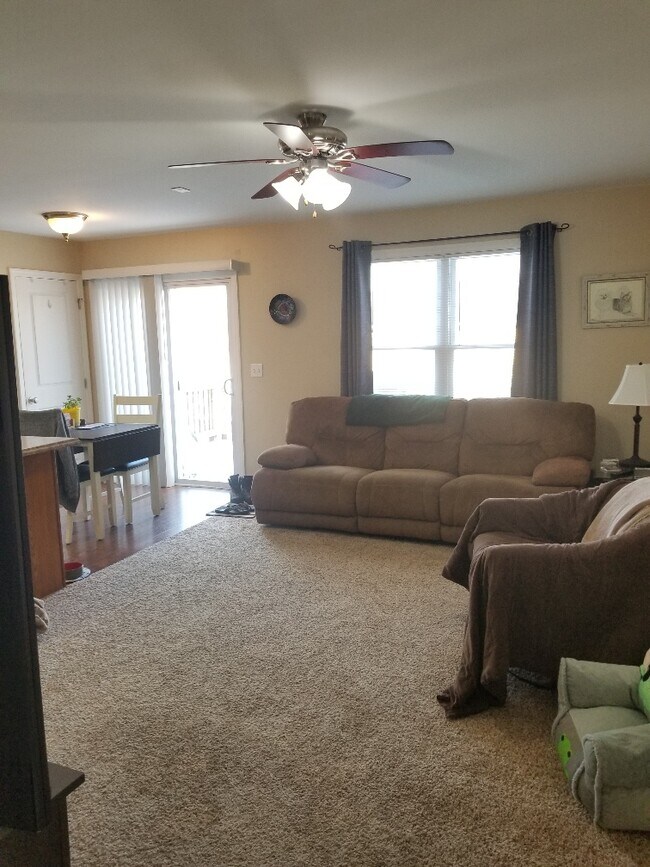 Foto del edificio - 1001 Ann Marie Dr