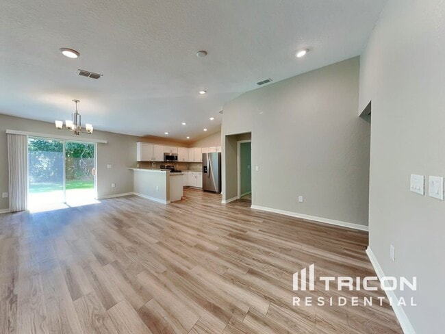Building Photo - 988 Blue Tide Ln