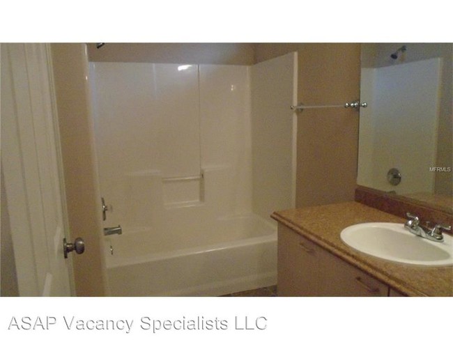 Building Photo - 5148 Aventura Blvd