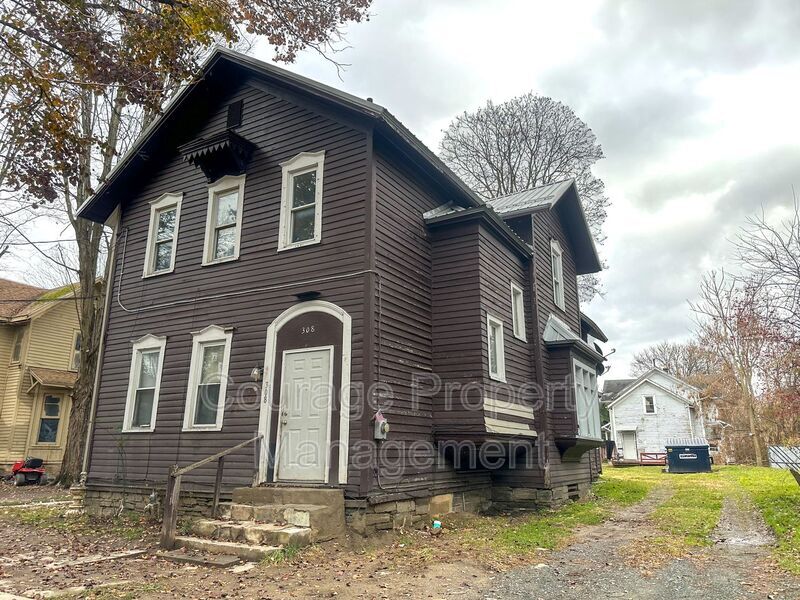 308 Lormore St Unit 308 Lormore St 4, Elmira, NY 14904 Condo for