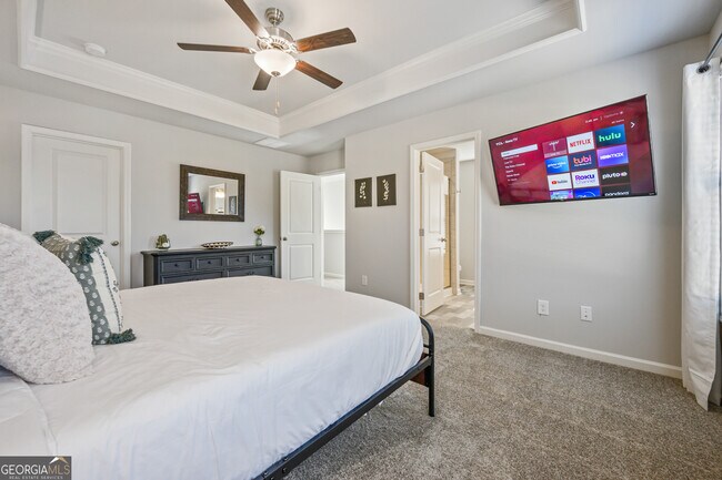 Building Photo - 2059 Pinnacle Walk