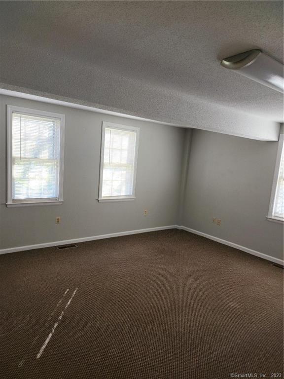 Building Photo - 93 Berlin Ave