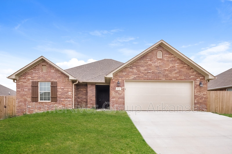 2112 Misti Woods St, Gentry, AR 72734 House Rental in Gentry, AR
