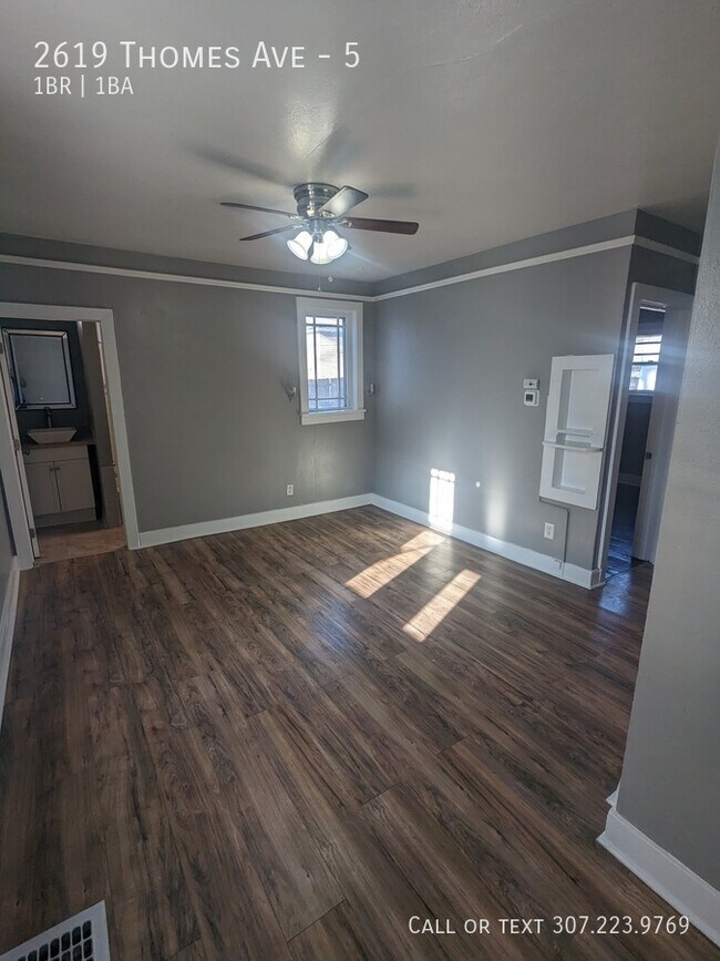 Building Photo - 1 Bedroom Apartment Near Base, State Capit...