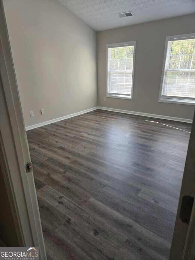 Building Photo - 4115 Magnolia Glen Walk