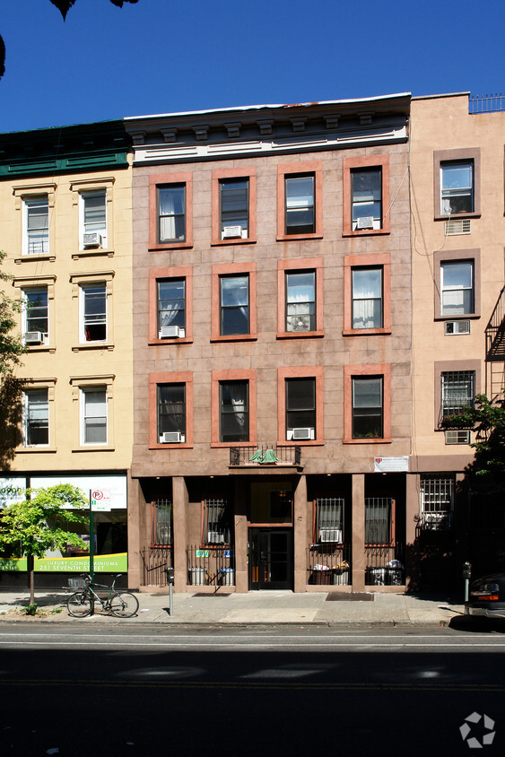 Foto del edificio - 290 5th Ave