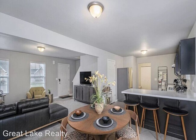 Foto del edificio - 4 br, 2.5 bath House - 8750 Jane Ann Circle