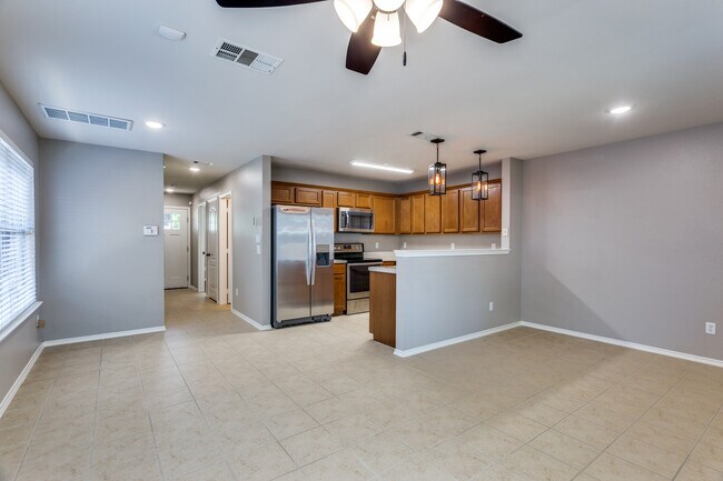 Foto del edificio - 3127 Lubbock Ave