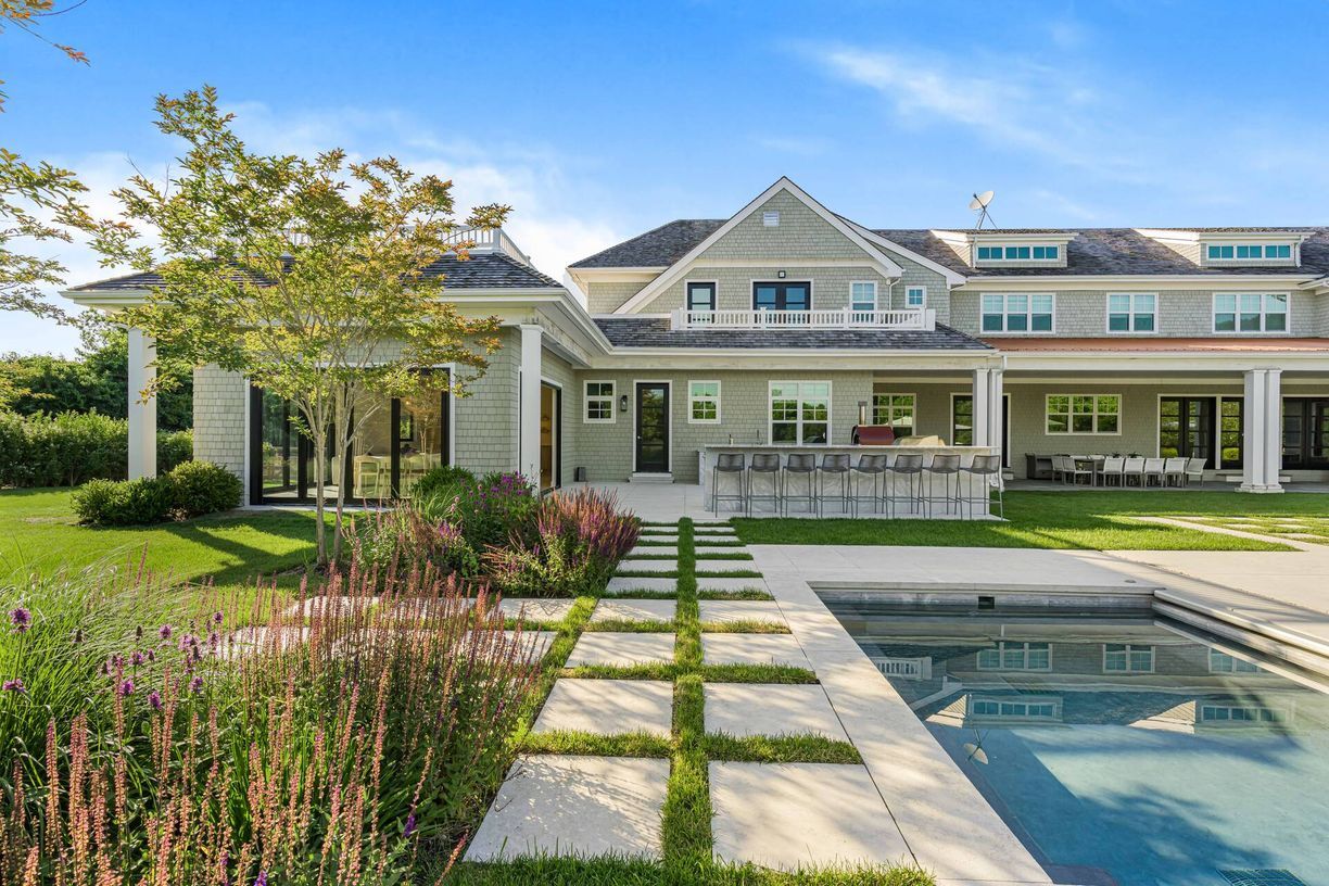 Foto principal - 127 Greenleaf Ln