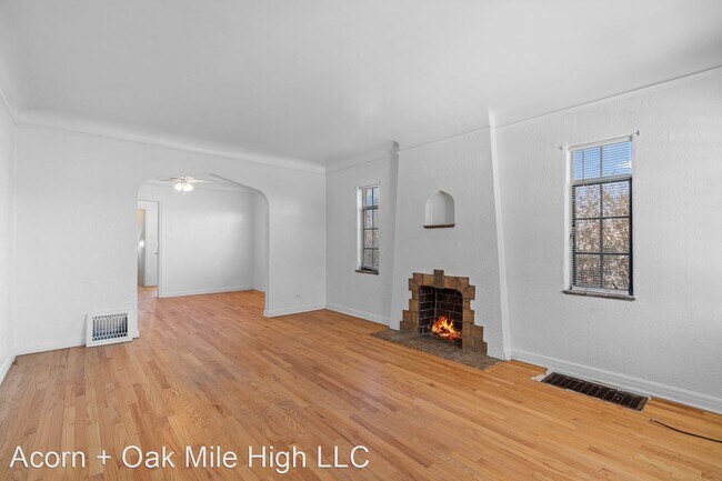 Building Photo - 2 br, 1 bath House - 1477 Clermont St.